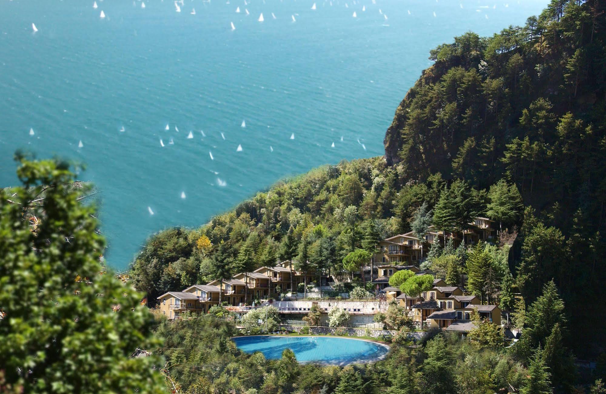 Residence Oasi Limone sul Garda Exterior photo